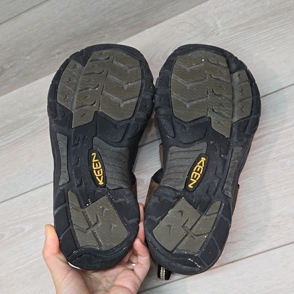 Keen Mens Newport Outdoor Hiking Comfort Sandals shoes sz 10 main image 5